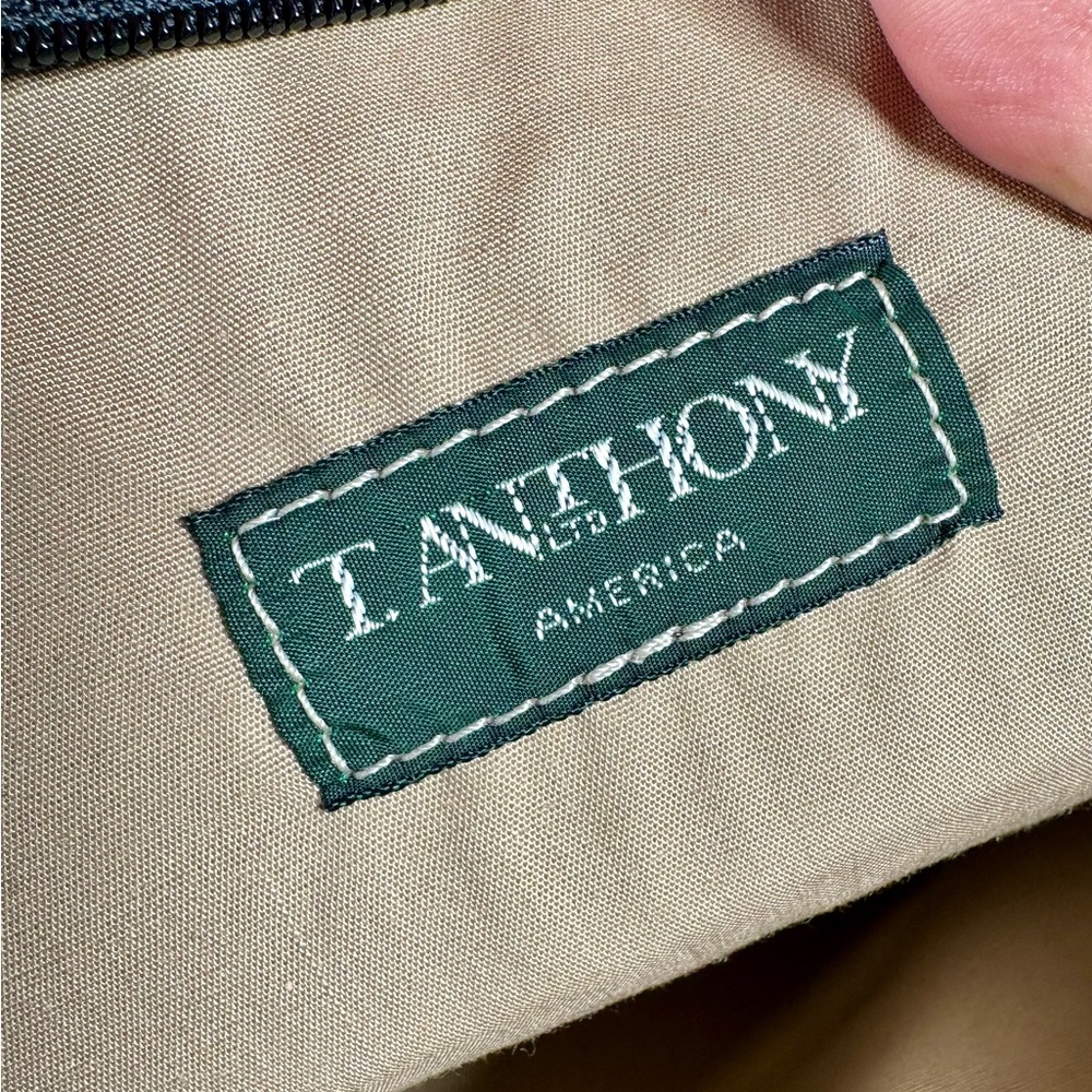 T. Anthony Elegant Leather Weekender Duffle Travel Canvas  Bag UNISEX - Picture 10 of 11